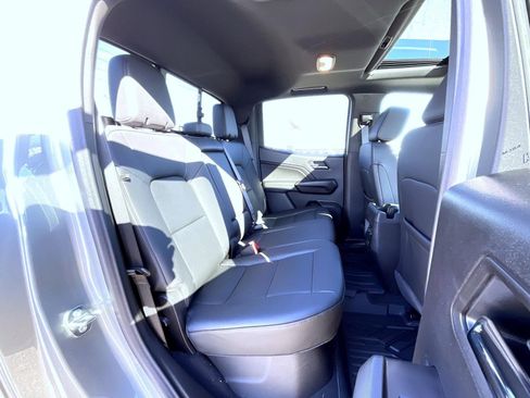 New 2026 GMC Canyon Elevation w/ Convenience Package image 18