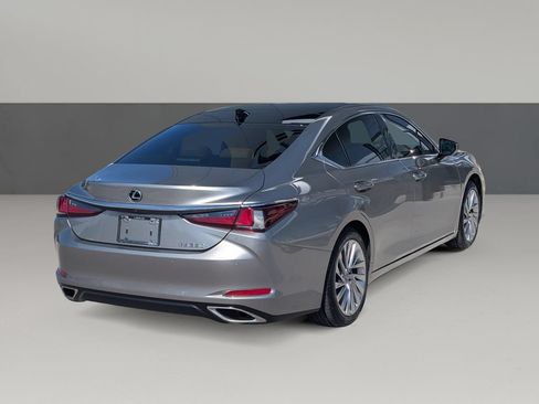 Used 2020 Lexus ES 350 Ultra Luxury w/ Accessory Package 2 FWD image 12