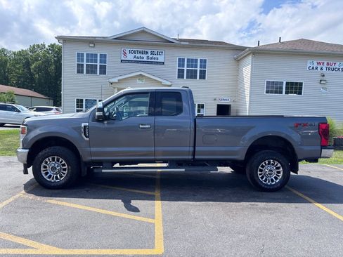Used 2022 Ford F250 XLT w/ XLT Premium Package AWD/4WD image 1