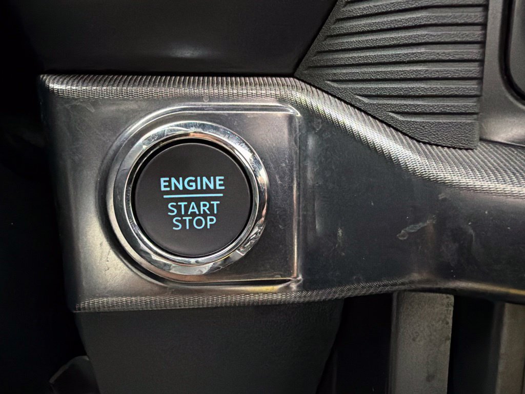 Used 2025 Ford F150 Raptor AWD/4WD image 51