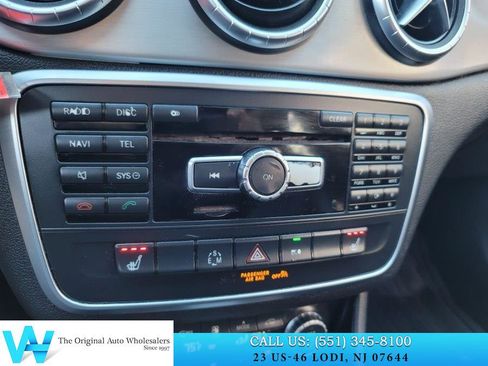 Used 2014 Mercedes-Benz CLA 250 image 21