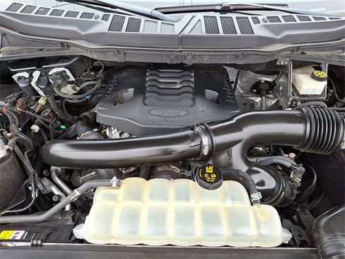 Certified 2021 Ford F150 XLT image 24