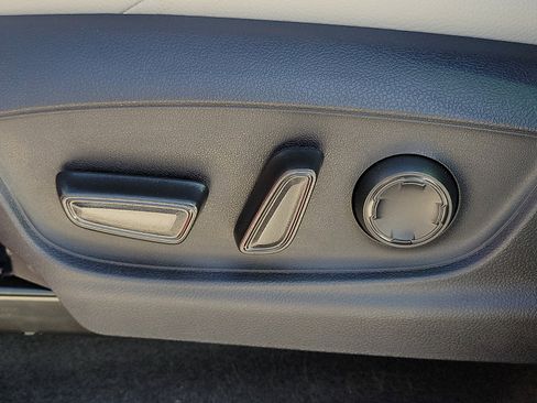 New 2026 Toyota Tacoma Limited image 13