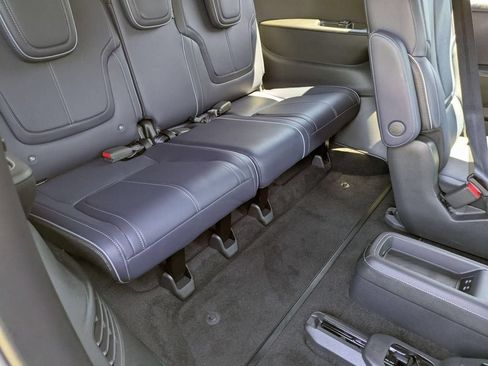 Certified 2026 INFINITI QX80 4WD w/ Sport Exterior Package image 33