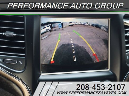 Used 2015 Jeep Grand Cherokee Laredo w/ Quick Order Package 23E image 22