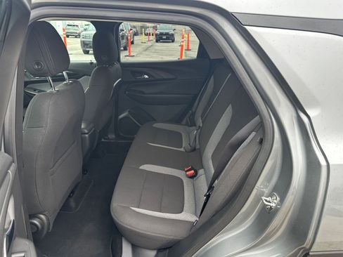 Used 2025 Chevrolet TrailBlazer LT image 23