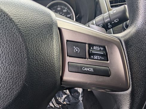 Used 2014 Subaru Crosstrek 2.0i Premium AWD/4WD image 15