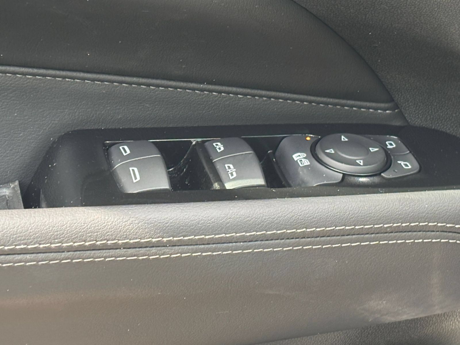 Used 2026 Cadillac CT4 Luxury AWD/4WD image 18