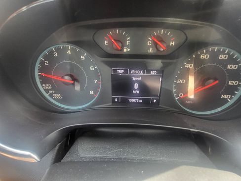 Used 2019 Chevrolet Malibu LT FWD image 47