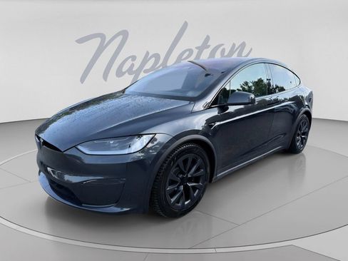 Used 2024 Tesla Model X AWD/4WD image 1