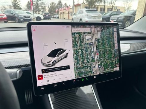 Used 2020 Tesla Model 3 Performance image 4