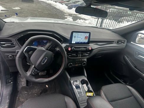 Used 2026 Ford Escape ST-Line image 12