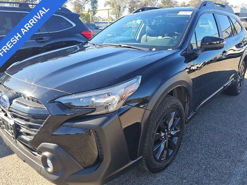 Used 2025 Subaru Outback Onyx Edition AWD/4WD image 1
