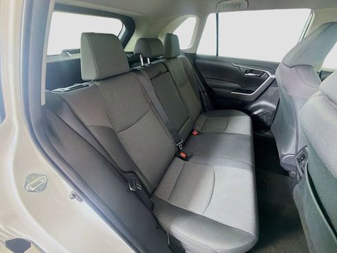 Used 2023 Toyota RAV4 AWD Hybrid image 22