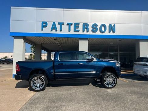 Used 2019 RAM 1500 Limited AWD/4WD image 1