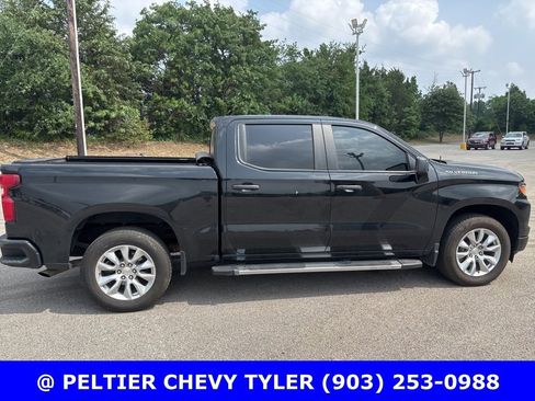 Used 2023 Chevrolet Silverado 1500 Custom RWD image 9