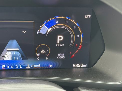 Used 2024 Chevrolet Colorado Trail Boss w/ Advanced Trailering Package image 25