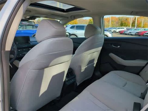 New 2025 Honda Accord SE image 19