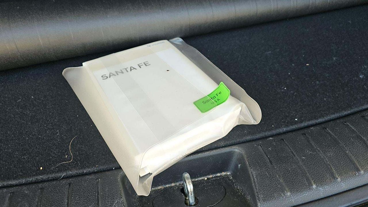Used 2023 Hyundai Santa Fe SEL FWD image 19