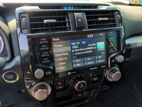 Used 2024 Toyota 4Runner TRD Off-Road Premium w/ Moonroof Package AWD/4WD image 25