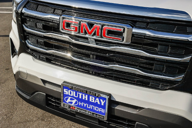 Used 2026 GMC Terrain Elevation FWD image 11