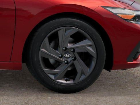 Used 2026 Hyundai Elantra Sport FWD image 8