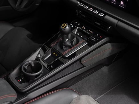 Used 2026 Porsche 911 GT3 RWD image 49