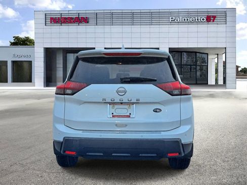 New 2026 Nissan Rogue SV FWD image 4