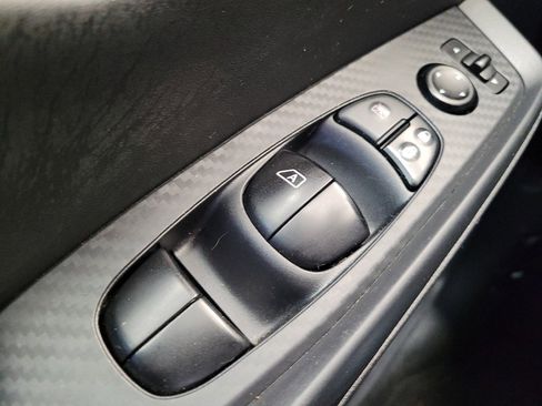 Used 2021 Nissan Sentra SV w/ Trunk Package FWD image 27