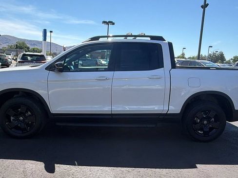 New 2026 Honda Ridgeline Black Edition image 6