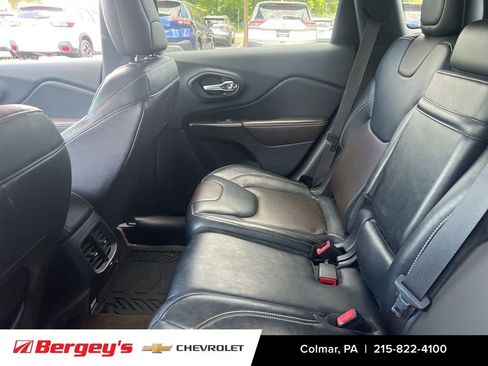 Used 2014 Jeep Cherokee Limited AWD/4WD image 8