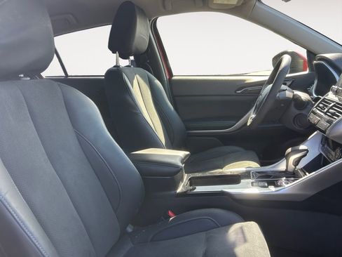 Used 2024 Mitsubishi Eclipse Cross SE AWD/4WD image 15