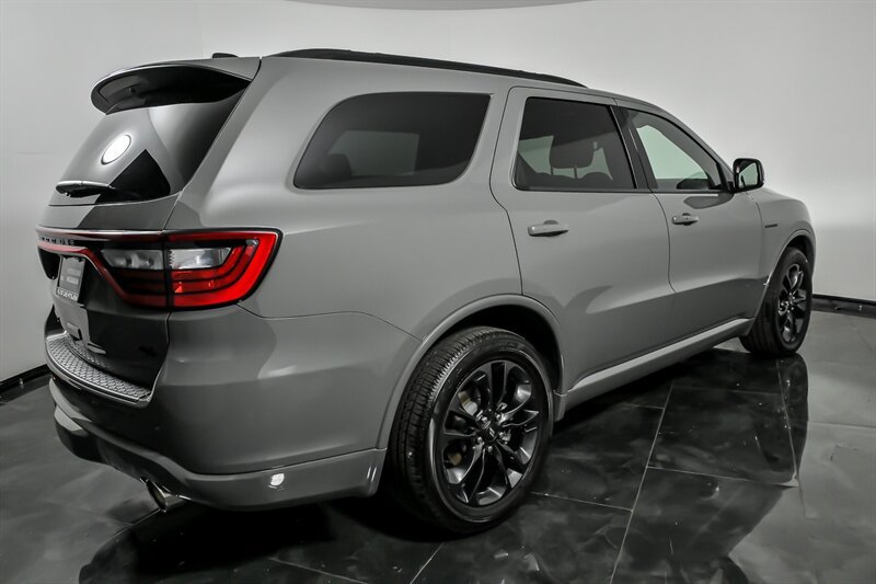Used 2024 Dodge Durango R/T AWD/4WD image 9
