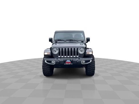 Used 2021 Jeep Wrangler Unlimited Sahara AWD/4WD image 3