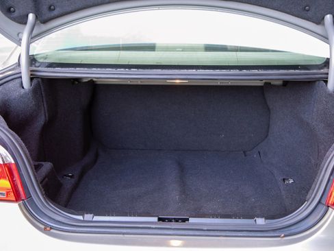 Used 2010 BMW 535i Sedan image 33