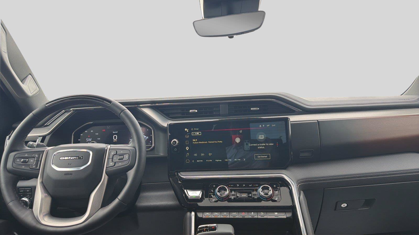 Used 2024 GMC Sierra 1500 Denali AWD/4WD image 9
