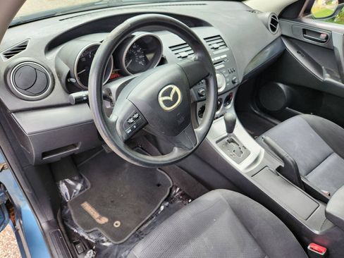 Used 2010 MAZDA MAZDA3 i Sport FWD image 10