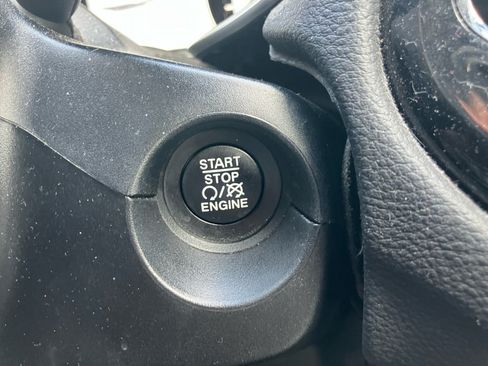 Used 2021 Jeep Compass Limited w/ Sun and Sound Group AWD/4WD image 22