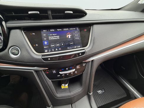 Used 2024 Cadillac XT5 Premium Luxury w/ LPO, Floor Liner Package image 19
