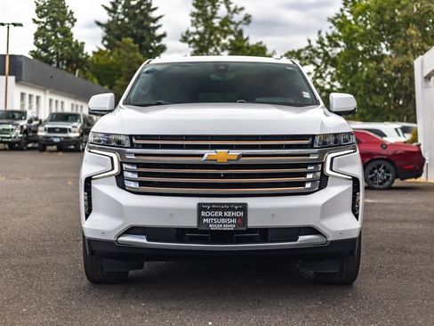 Used 2021 Chevrolet Tahoe High Country w/ Premium Package AWD/4WD image 5