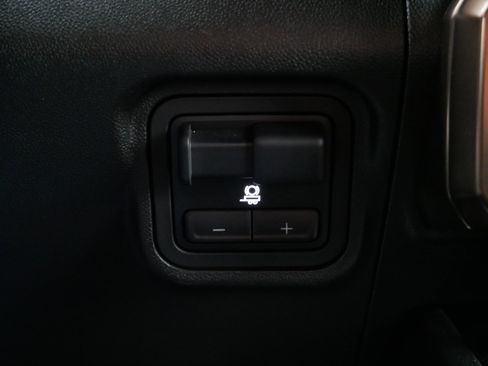 Used 2025 GMC Hummer EV 2X w/ LPO, Sport Package image 30