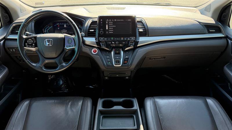 Used 2018 Honda Odyssey Touring image 17