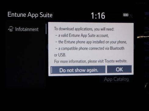 Used 2020 Toyota Corolla XLE image 40