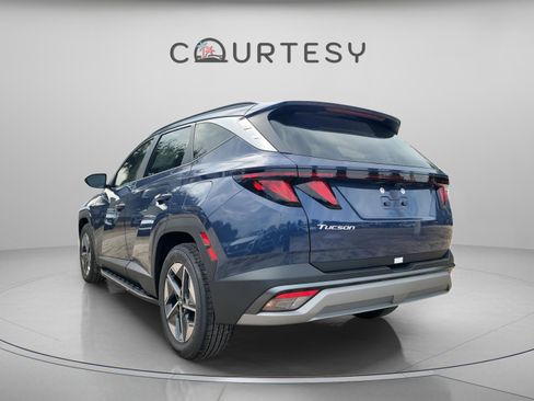 New 2026 Hyundai Tucson SEL image 3