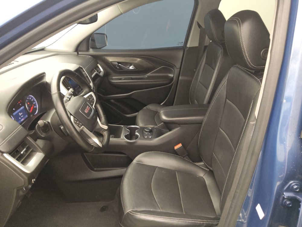 Used 2024 GMC Terrain SLT AWD/4WD image 17