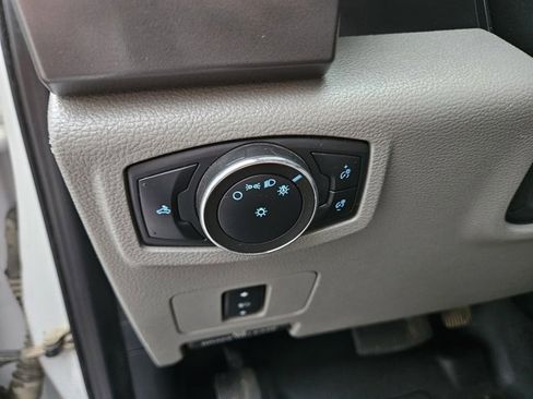 Used 2020 Ford F450 XLT w/ XLT Value Package image 15