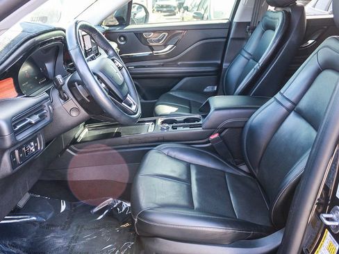 Used 2022 Lincoln Corsair Reserve w/ Luxury Package AWD/4WD image 17