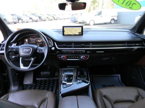 Used 2017 Audi Q7 3.0T Prestige AWD/4WD image 20