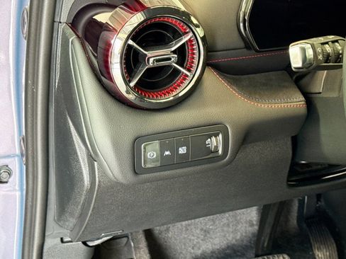 Used 2025 Chevrolet Blazer EV RS image 10