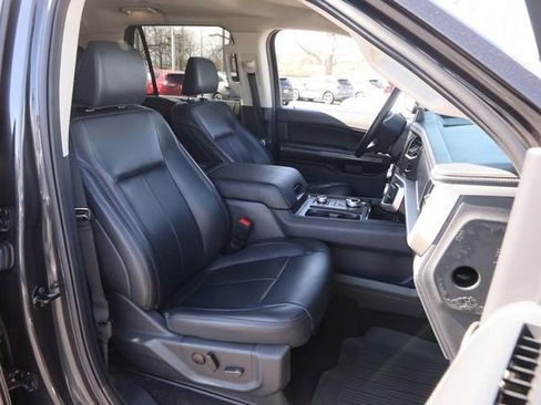 Certified 2024 Ford Expedition Max XLT image 27